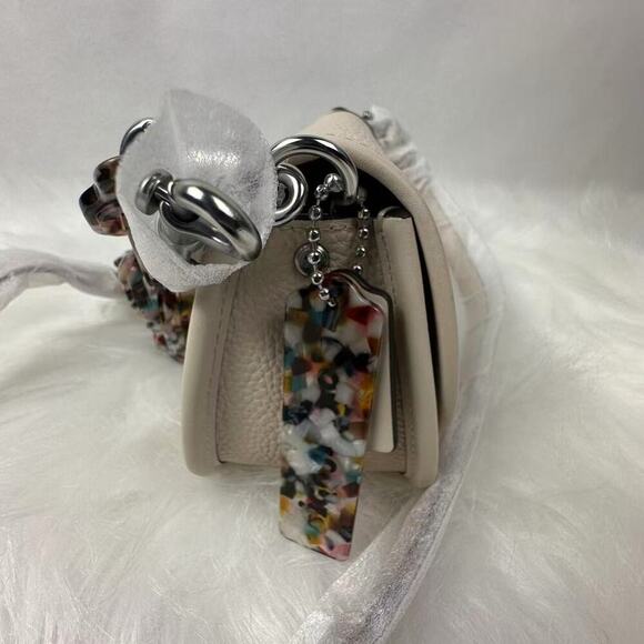 Coach Wavy Dinky Bag Shoulder Crossbody Coachtopia Leather CK113 Cloud Chalk NWT - Picture 3 of 10